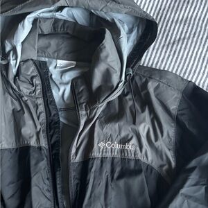 Columbia Men's Wind Breaker